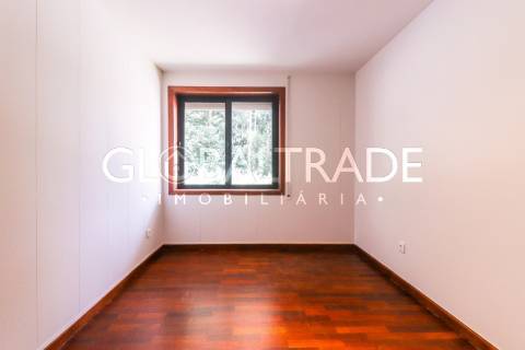 Apartamento T2 Renovado & Equipado em Fânzeres