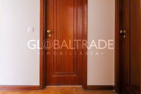 Apartamento T2 Renovado & Equipado em Fânzeres