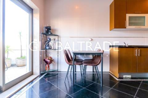 Moradia T3 com Terraço em Valbom