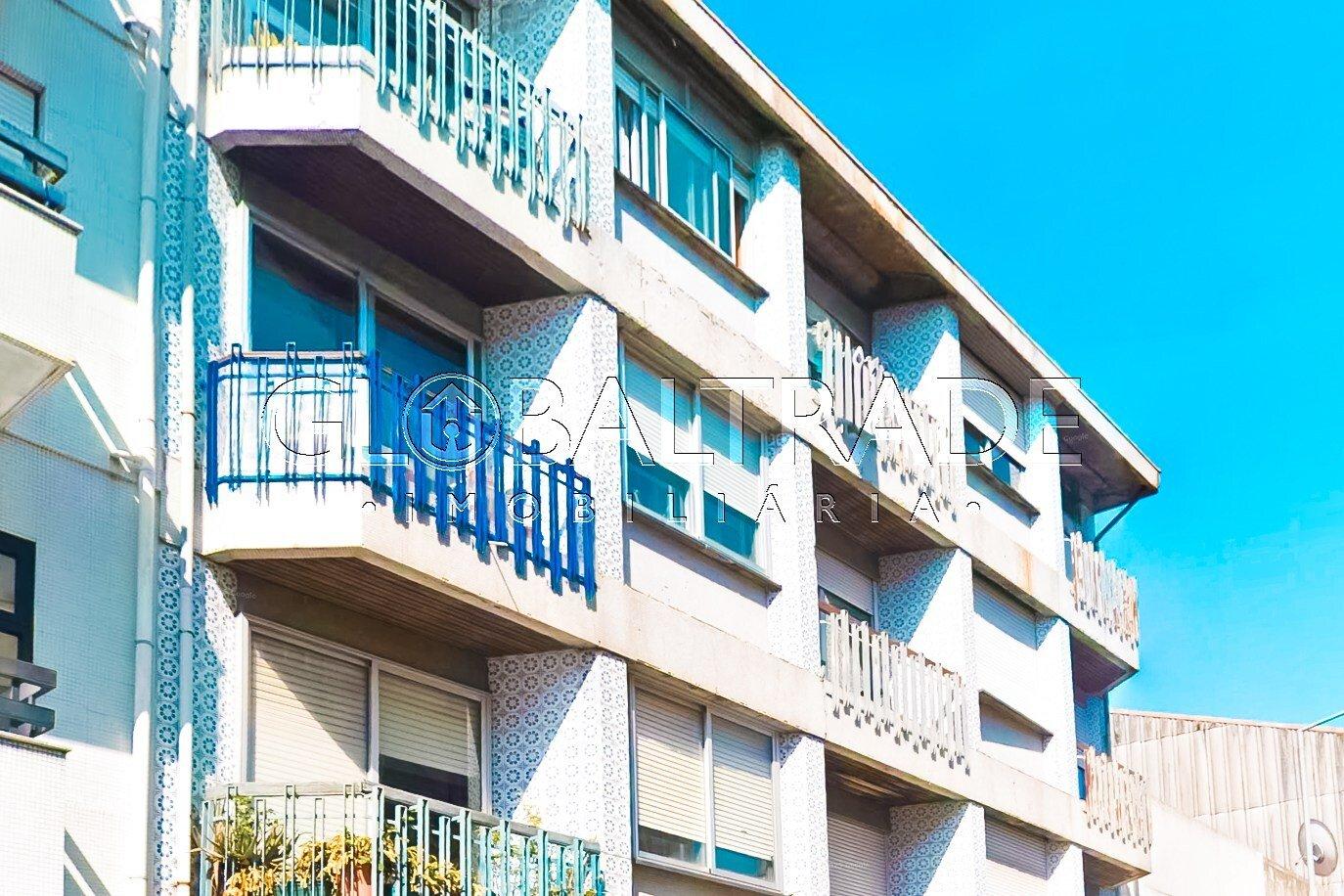 Apartamento T3+1 Renovado no Porto