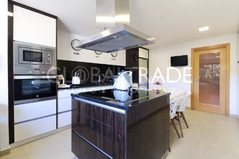 Apartamento T4 em Valongo