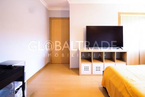 Apartamento T4 em Valongo