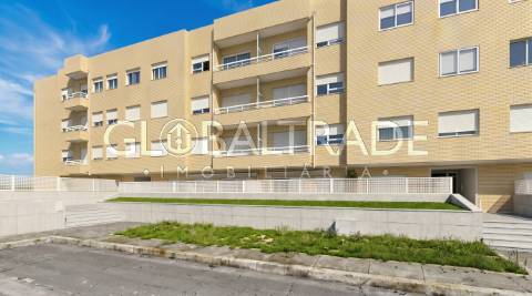 Apartamento T2 em Fânzeres