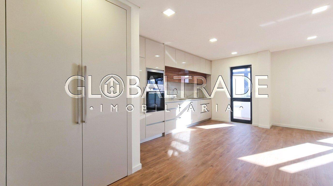 Apartamento T2 Renovado & Equipado em Matosinhos