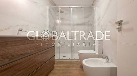 Apartamento T2 Renovado & Equipado em Matosinhos