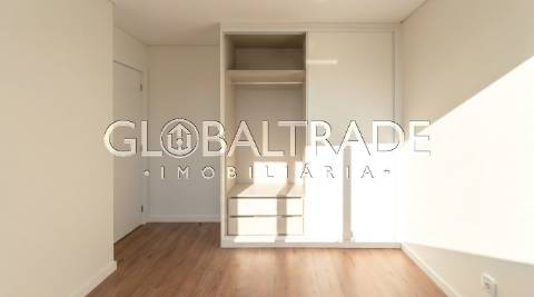 Apartamento T2 Renovado & Equipado em Matosinhos