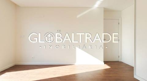 Apartamento T2 Renovado & Equipado em Matosinhos