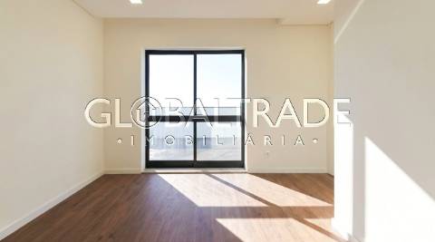 Apartamento T2 Renovado & Equipado em Matosinhos