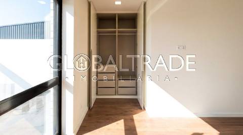 Apartamento T2 Renovado & Equipado em Matosinhos