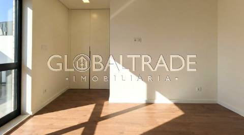 Apartamento T2 Renovado & Equipado em Matosinhos