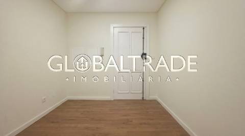 Apartamento T2 Renovado & Equipado em Matosinhos