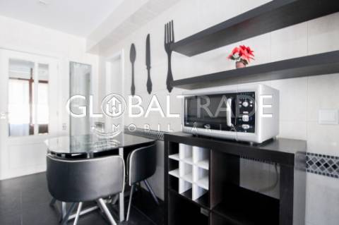 Apartamento T2 Renovado em Valbom