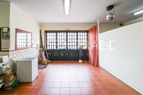 Moradia Independente T4 com Excelente Área Exterior em Oliveira de Azeméis
