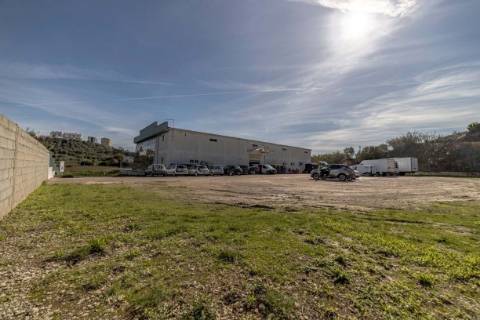 Loja  Venda em Santarém (Marvila), Santa Iria da Ribeira de Santarém, Santarém (São Salvador) e Santarém (São Nicolau),Santarém