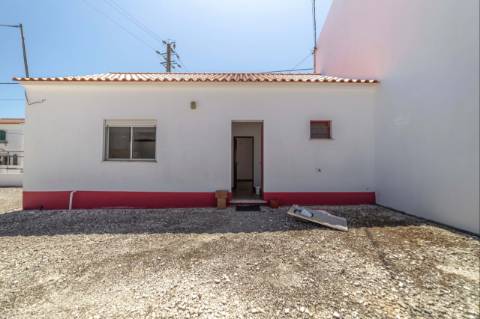 Armazém  Venda em Fazendas de Almeirim,Almeirim