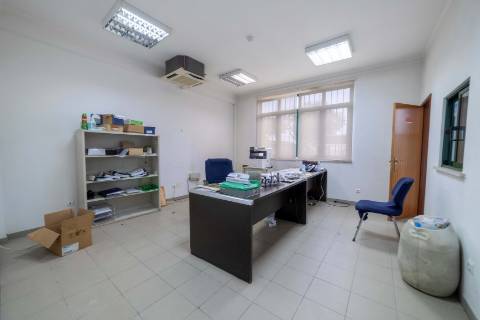 Armazém  Venda em Almeirim,Almeirim