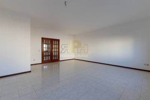 Apartamento T3 Venda em Santarém (Marvila), Santa Iria da Ribeira de Santarém, Santarém (São Salvador) e Santarém (São Nicolau),Santarém