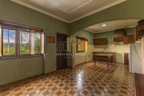 Moradia T5 Venda em Alcanede,Santarém