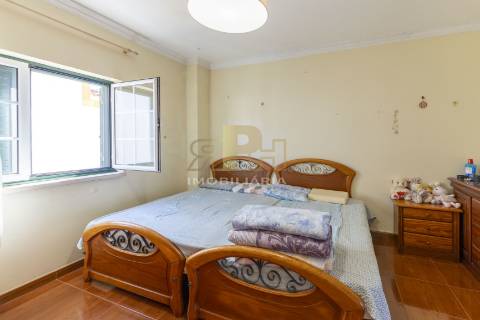 Moradia T3 Venda em Santarém (Marvila), Santa Iria da Ribeira de Santarém, Santarém (São Salvador) e Santarém (São Nicolau),Santarém
