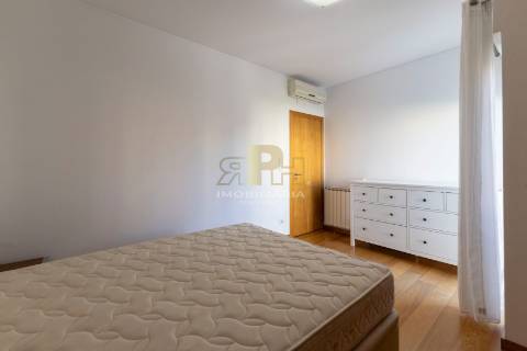 Apartamento T1 Arrendamento em Parque das Nações,Lisboa