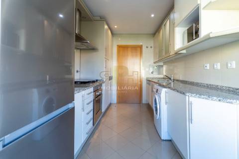 Apartamento T1 Arrendamento em Parque das Nações,Lisboa