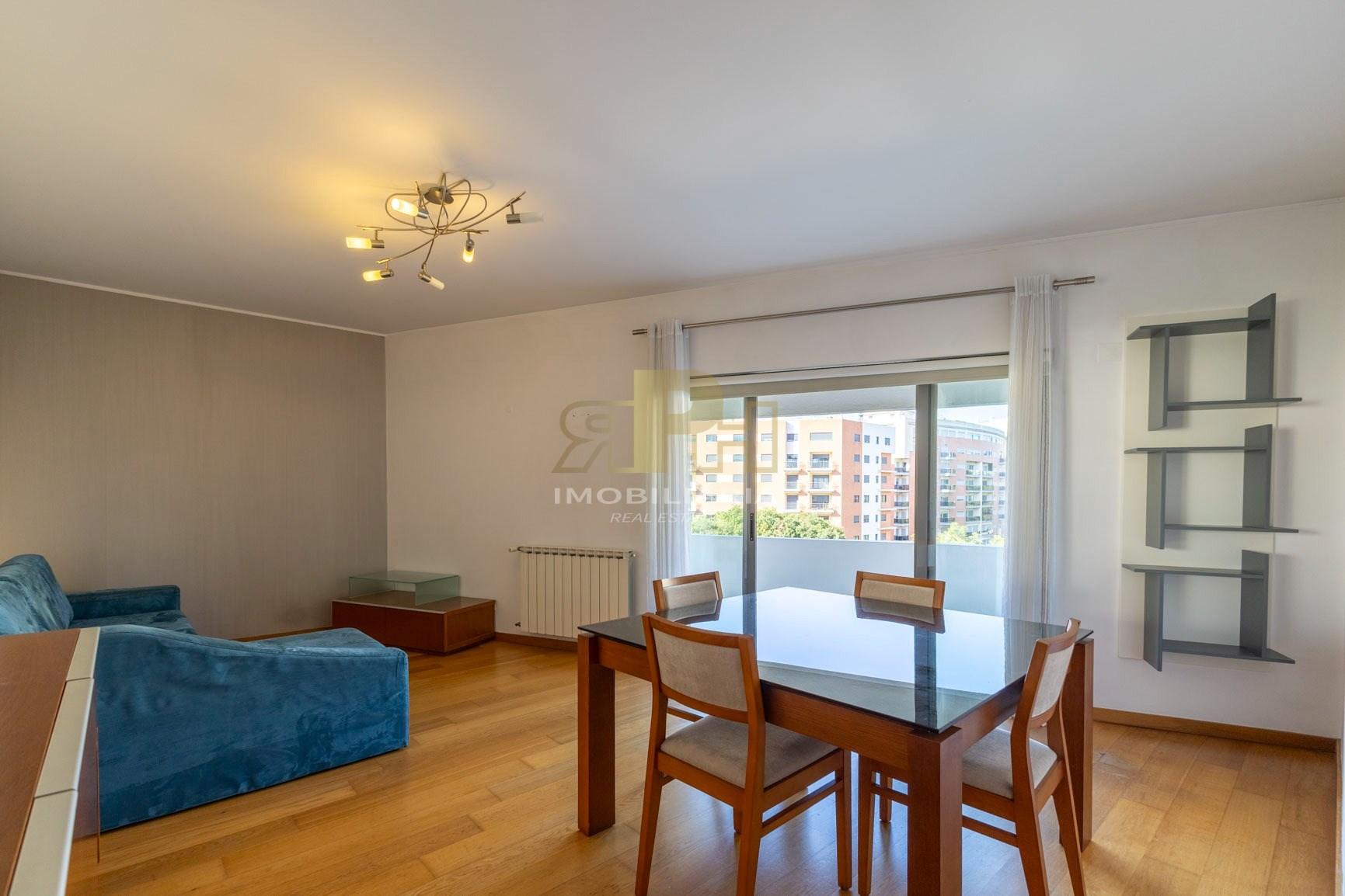 Apartamento T1 Arrendamento em Parque das Nações,Lisboa