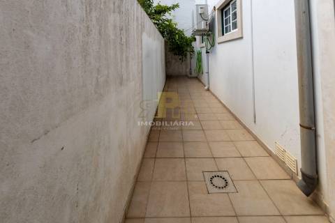 Loja  Venda em Almeirim,Almeirim