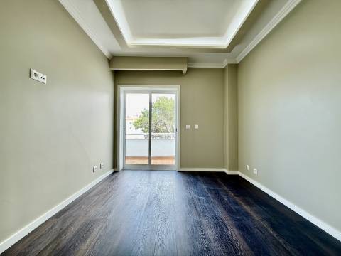 Apartamento T3 Duplex num Condominio Fechado em Cascais
