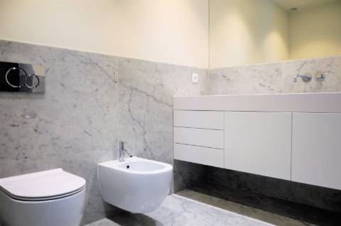 Apartamento T2+1 no centro do Estoril.