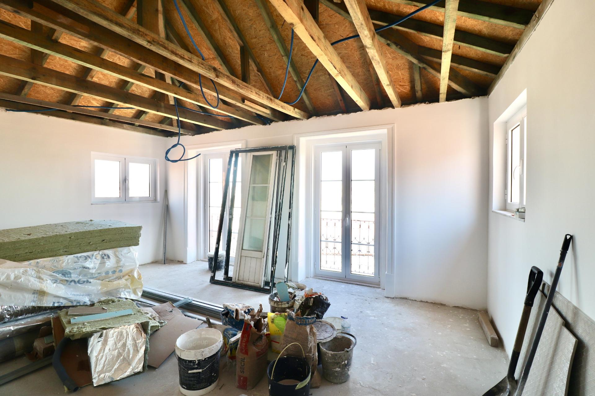 Apartamento T2 com 100m2 totalmente renovado