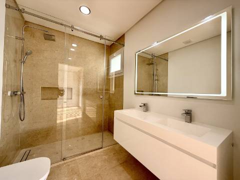 Apartamento T4 no novo empreendimento São João Residence