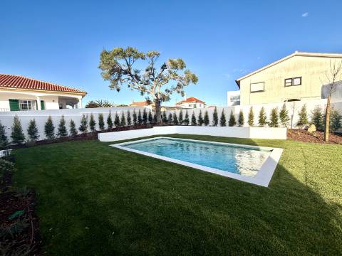 Moradia T4 num condomínio em Manique, Cascais