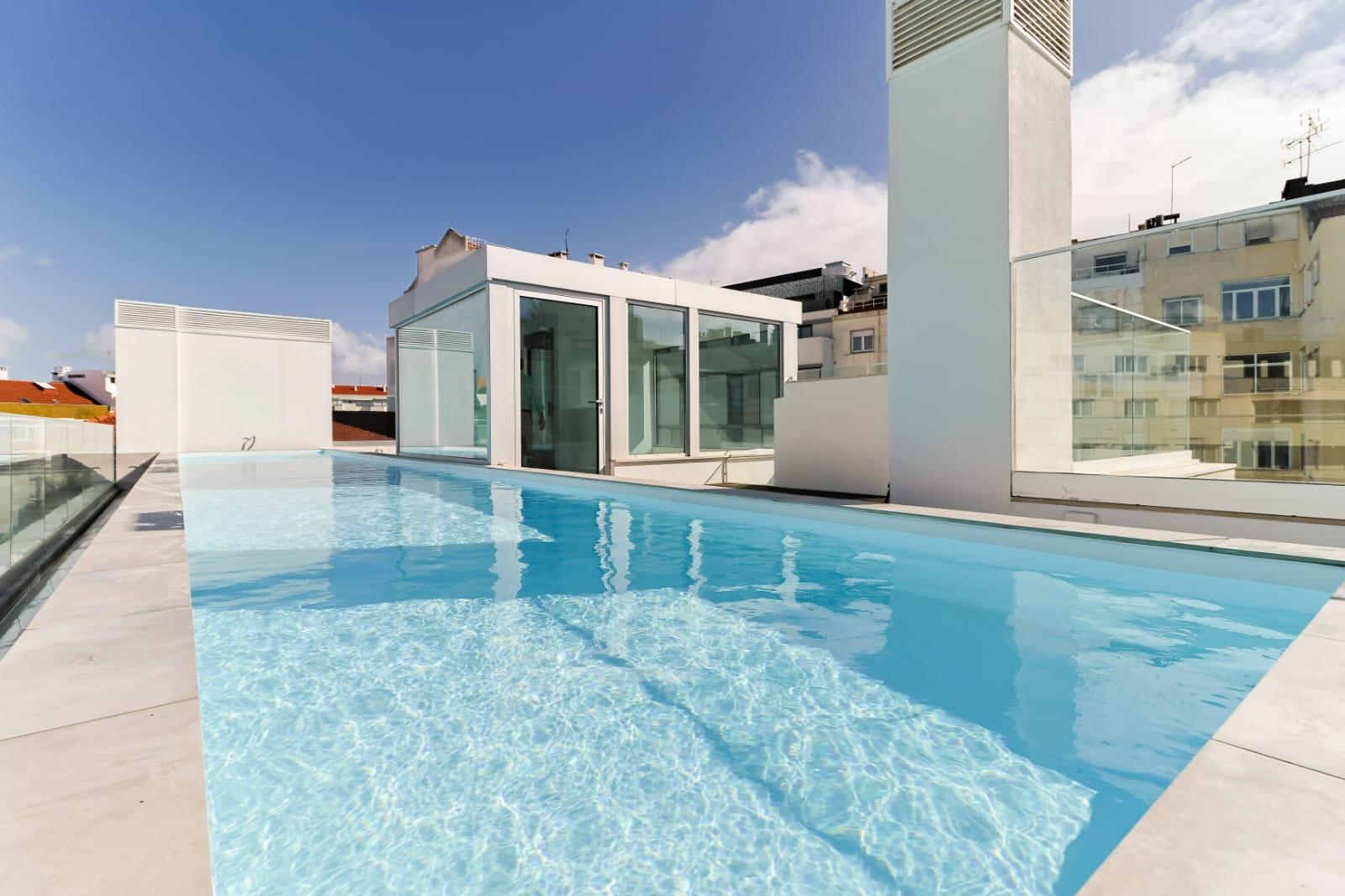 Triplex Penthouse T4 Contemporânea nas Avenidas Novas, Lisboa