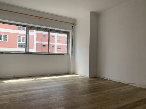 Apartamento T1 Paço de Arcos