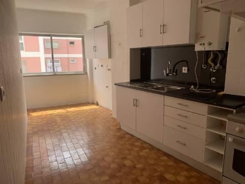 Apartamento T1 Paço de Arcos
