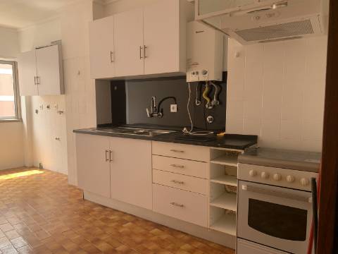 Apartamento T1 Paço de Arcos