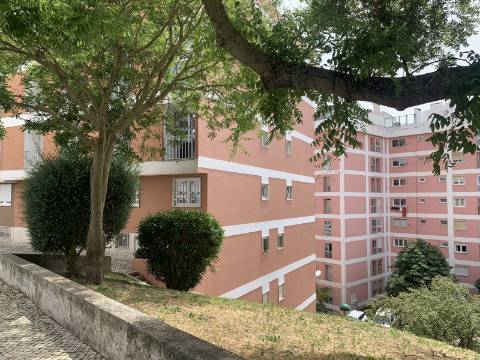 Apartamento T1 Paço de Arcos