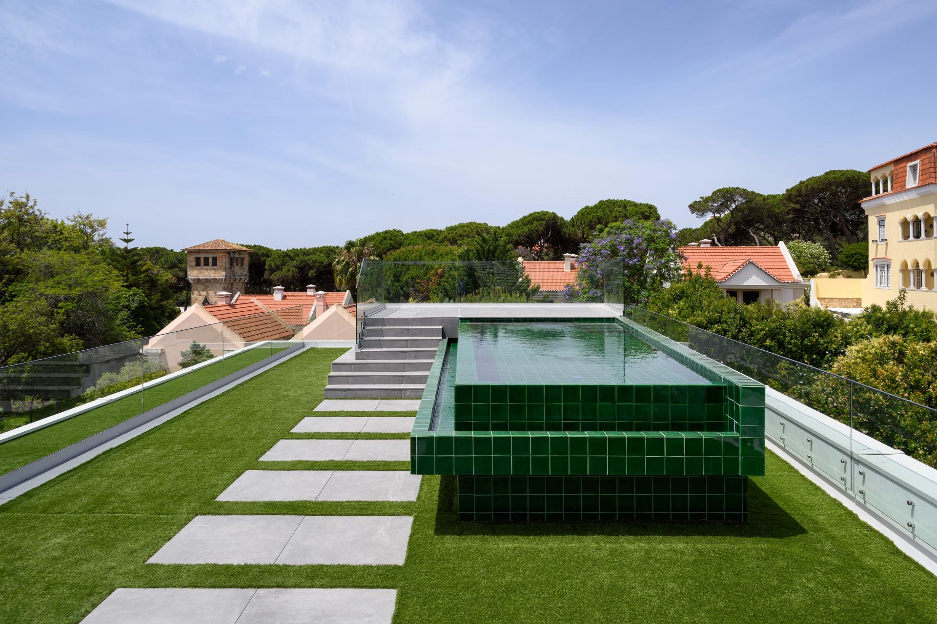 Penthouse Duplex T5 com vista mar no Estoril