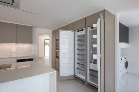 Penthouse Duplex T5 com vista mar no Estoril