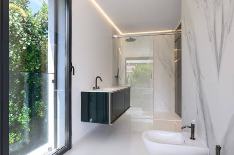Penthouse Duplex T5 com vista mar no Estoril