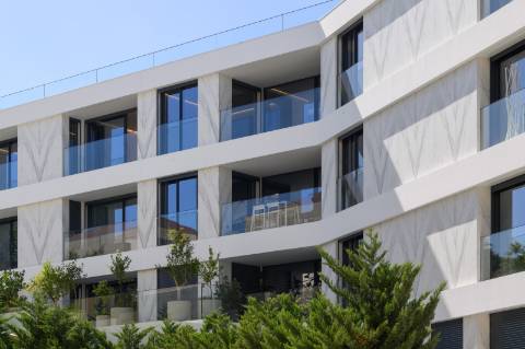 Penthouse Duplex T5 com vista mar no Estoril
