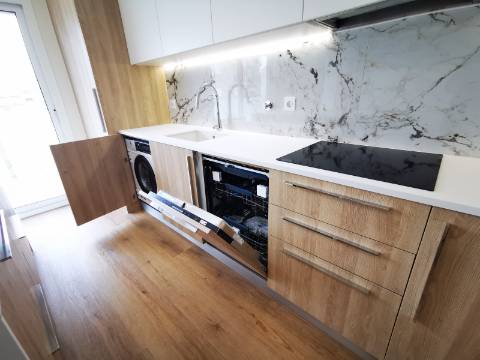 Duplex T3+1 com garagem 2 carros
