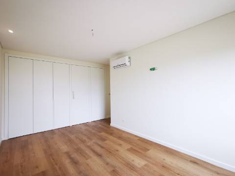 Duplex T3+1 Moderno e Original com Box