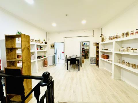 Loja 125m² - Santarém