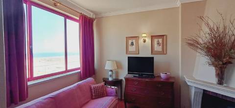 Apartamento T3, com vista mar, na Figueira da Foz