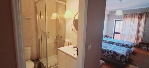 Apartamento T3, com vista mar, na Figueira da Foz
