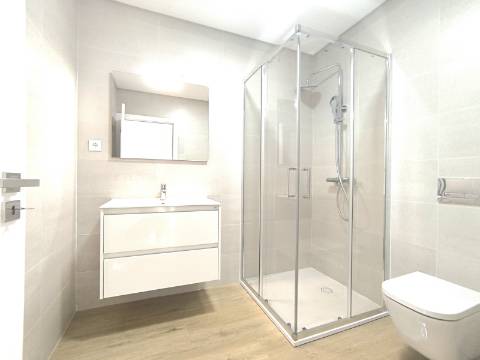 Apartamento T3 dúplex em Condeixa