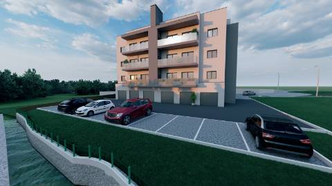 Apartamento T3 dúplex em Condeixa