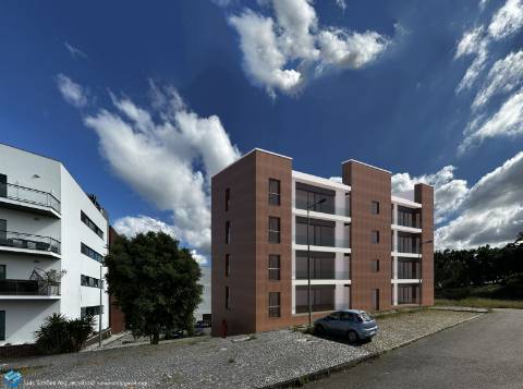 Apartamento T4 em Santa Clara, Coimbra