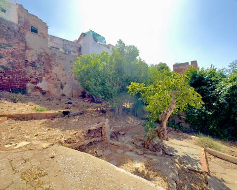 Exclusivo em Silves: Moradia Histórica com Projeto Aprovado I T4 I Piscina I Jardim I Roof top I Vista fantastica